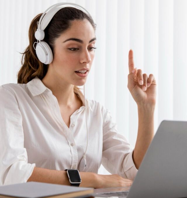 Aulas de inglês particulares x em grupo: qual é a diferença?