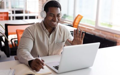 Tudo o que você precisa saber sobre um curso de inglês online