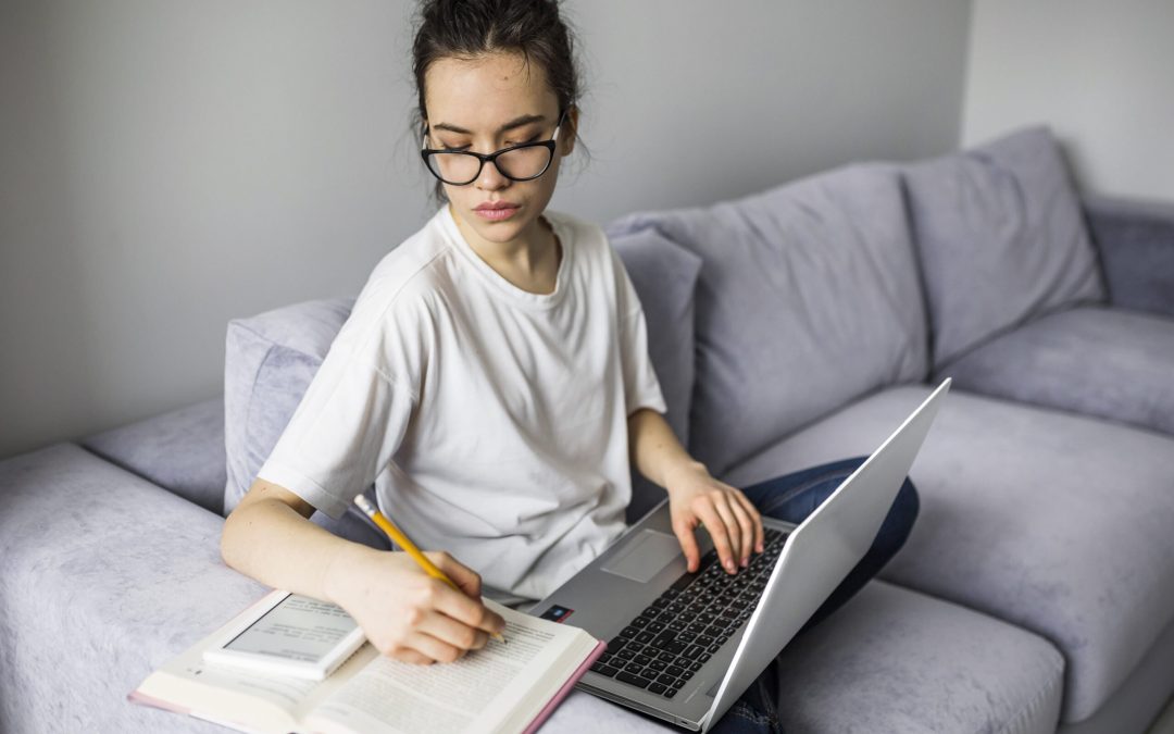 Dicas para definir metas para aprender inglês em 2024