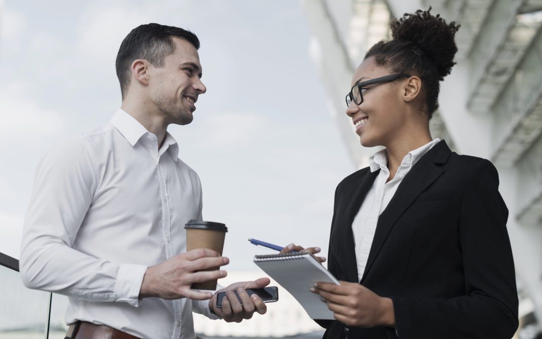 Qual a importância do inglês no meio corporativo e como conversar com naturalidade?