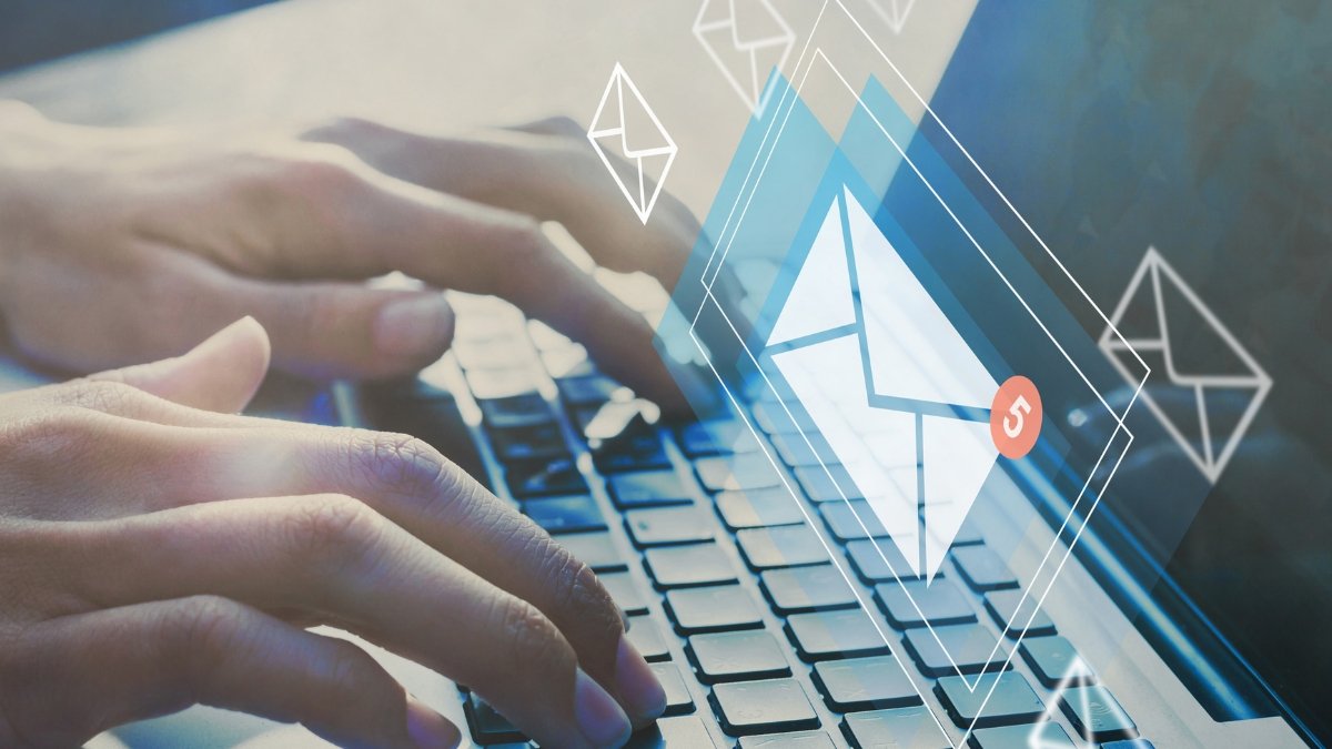 E-mails corporativos: como escrever com clareza e formalidade em inglês?